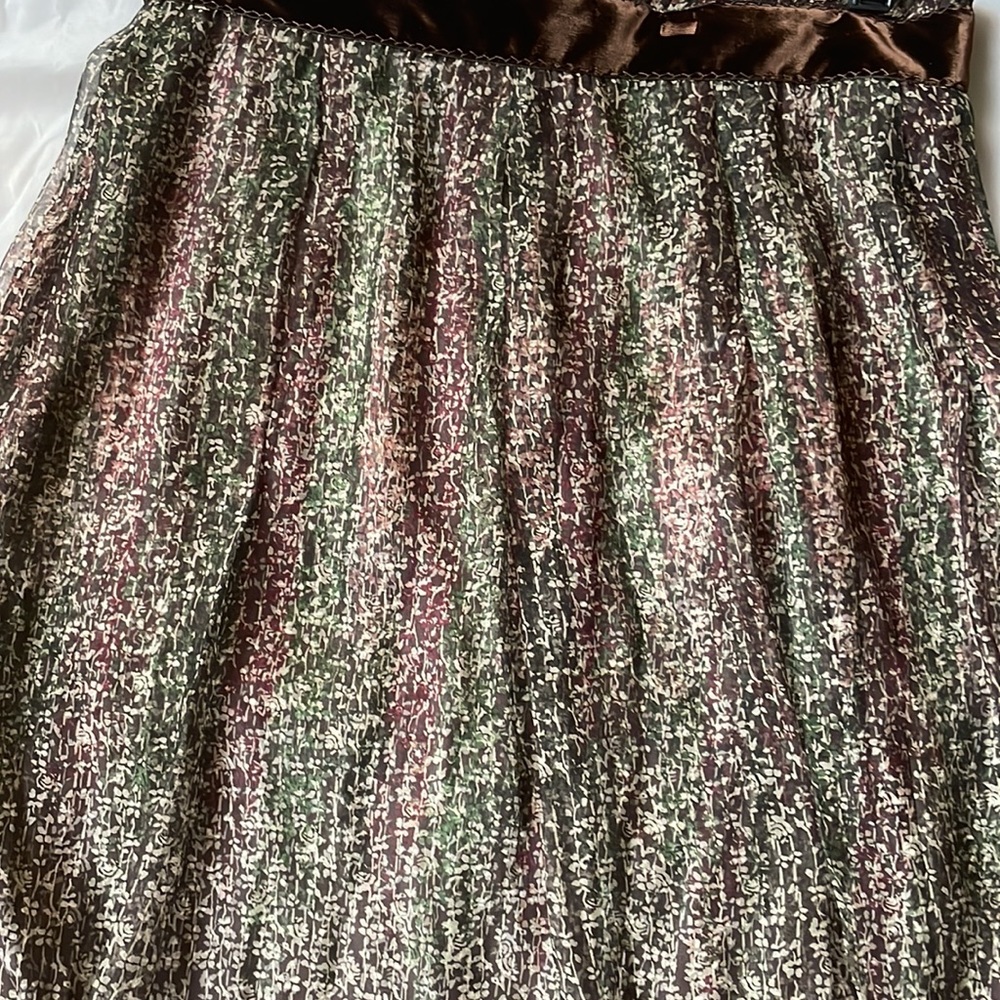 Elie Tahari Raven silk skirt size 4 - Picture 7 of 9